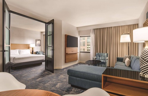 Rocky Point Hotel | DoubleTree by Hilton Tampa Rocky Point Waterfront