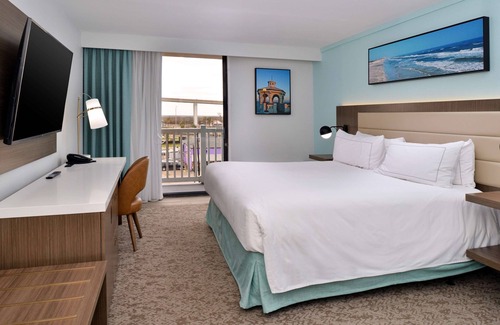 North Beach Hotel | DoubleTree by Hilton Corpus Christi Beachfront