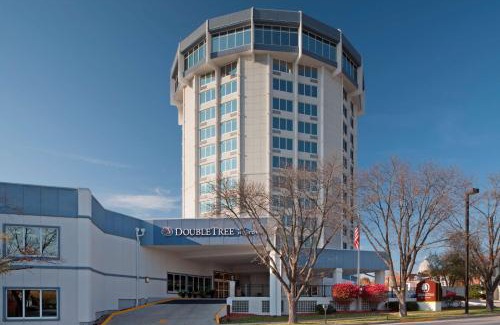 Jefferson City Hotel | DoubleTree by Hilton Jefferson City