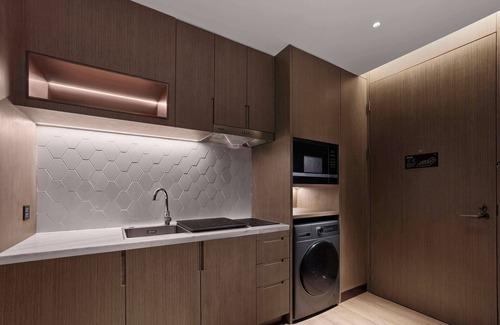 Laishan Hotel | Doubletree By Hilton Yantai Golden Coast Hotel & Suites