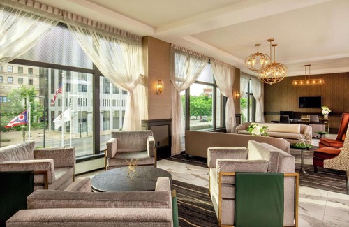 Downtown Hotel | Doubletree By Hilton Youngstown Downtown