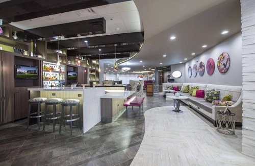 Winston - Salem Hotel | DoubleTree by Hilton Winston Salem - University, NC