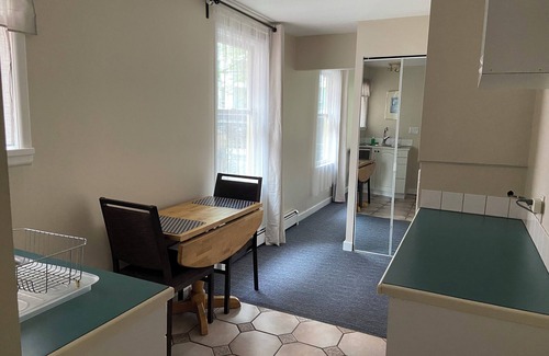 Mount Pleasant House | Douglas Guest House