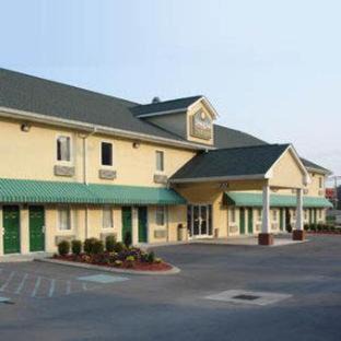 Cleveland Hotel | Douglas Inn & Suites