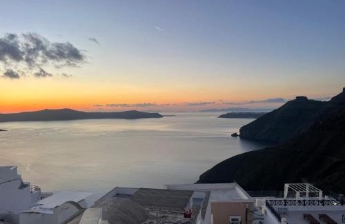 Fira Villa | Doukas Caldera Suites