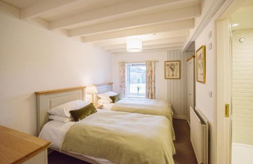 Logie Coldstone Hotel | Douneside House