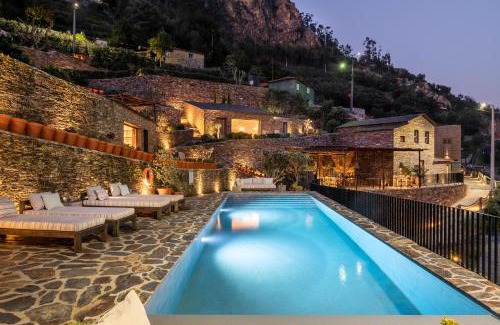 Sebolido House | DOURWIN - Riverside Suites - Adults Only