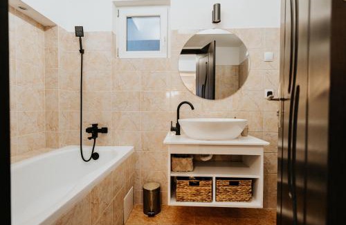 Odorheiu Secuiesc Apartment | DOUX Apartman House