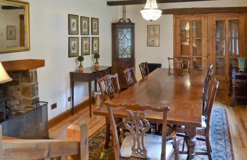 Westleigh House | Dove Cote House