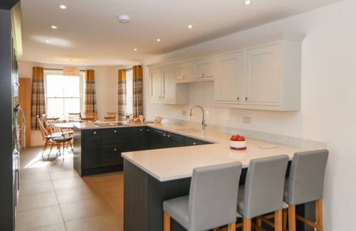 Hartington House | DOVE MEADOWS HOUSE, character holiday cottage in Hartington