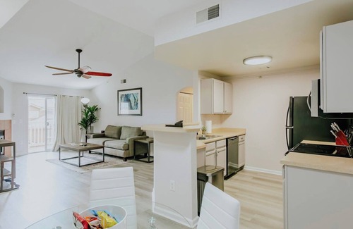 Englewood Apartment | Dove Valley Den-Quiet 2 bedroom condo