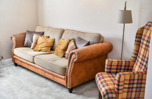 Goole House | Dovecote Farm House