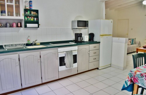 Dover Cottage | Dover Beach - Kismet Garden 1 Bedroom Cottage