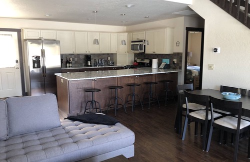 Dover Bay House | Dover Lake House - 15 miles to Schweitzer