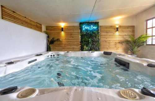 Needham Market House | Doves Barn