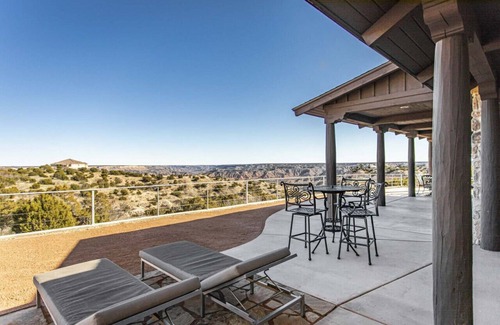 Canyon Cabin | Doves Rest Cabins - Lighthouse cabin on the West rim