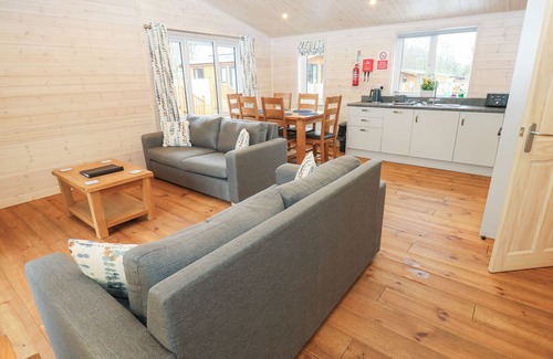 Saddleworth Cottage | DOVESTONE SECLUDED LUXURY LODGES (SLEEPS 6) - PETS WELCOME in Greenfield
