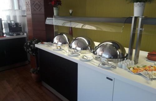 Yunusemre Hotel | dovsOtel