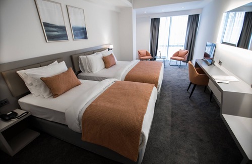 Gaziemir Hotel | Dovv Hotel