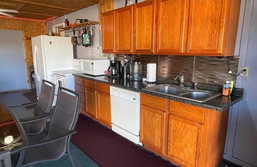 Garden House | Down By The Bay: Pet-Friendly Paradise: Bring Your Furry Friends Along!