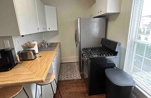 Rome Apartment | Down by the River Stay in Downtown Rome Ga