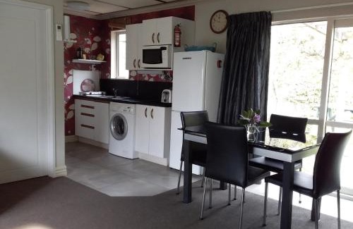 Invercargill House | Down South Cottage