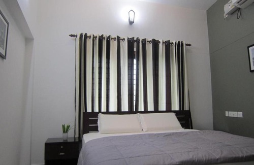 Palayam Apartment | DOWN TOWN HOLIDAYS