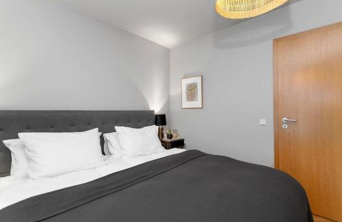 Downtown Apartment | Down town, Ocean view, free park