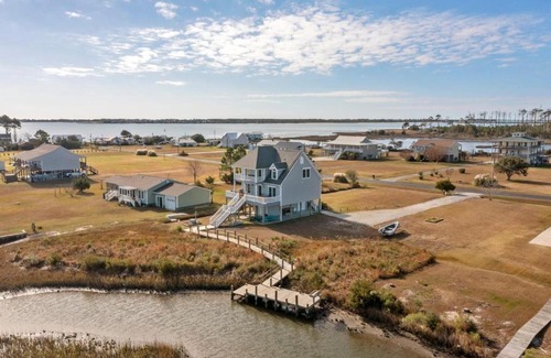 Straits House | Downeast Retreat home