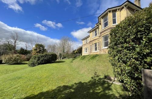 Brading House | Downedge