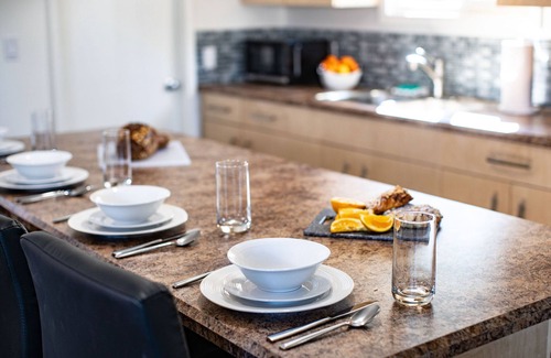 Revelstoke House | Downie Cottage by Revelstoke Vacations