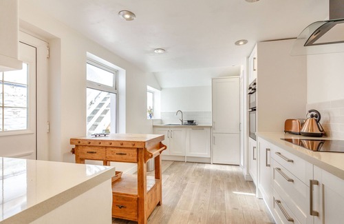 West Looe Cottage | DOWNLEA, pet friendly, character holiday cottage in Looe