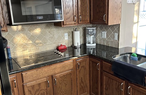 Trenton House | Downriver Fishing House