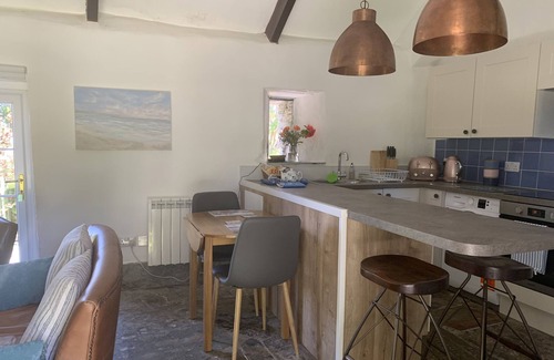 Tintagel Cottage | DOWNROW BARN, pet friendly, character holiday cottage in Tintagel