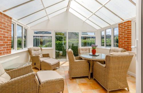 Crewkerne House | Downside