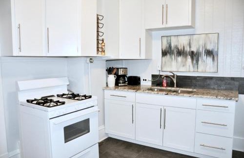 Rapid City Apartment | Downtown 1 Bedroom Charmer - Walk, Bike, Enjoy!