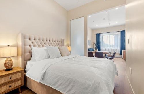 Gay Village Apartment | Downtown 2BR condo