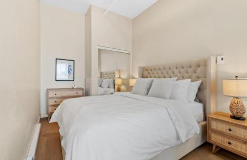 Gay Village Apartment | Downtown 2BR condo