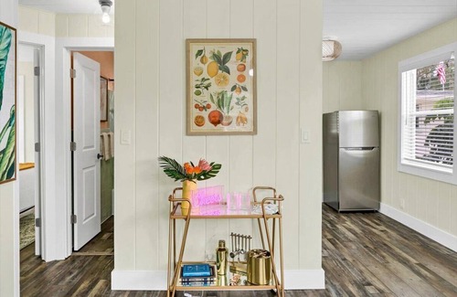 Safety Harbor House | Downtown 2BR Haven | Coastal Air + Quick Wi-Fi