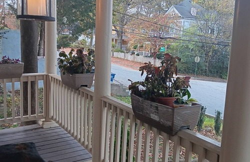 Mechanicsville House | Downtown Abbey at Dodd