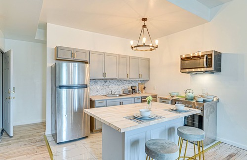 Albany House | Downtown Albany Vacation Rental - Chic & Walkable!