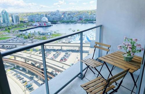 Crosstown Apartment | DOWNTOWN AmazingView 2BD2BA FreeParking