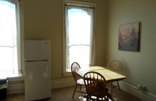 Del Norte Apartment | Downtown Apartment Del Norte Colorado Apartment B