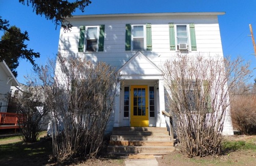 Lewistown Apartment | Downtown Apartment! Private Parking & Monthly Rates