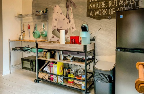 Downtown Harrisburg Apartment | Downtown Artist Enclave