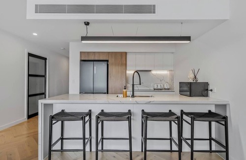 Hobart Central Business District Apartment | Downtown at The Elliott Modern City Style