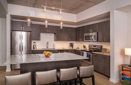 Civic District Resort | Downtown Austin Resort 1bdr