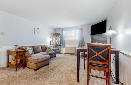 North Conway Apartment | Downtown Beauty - Unit 1