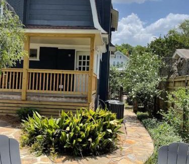 Five Points South House | Downtown Birmingham Modern 2-Bedroom Gem