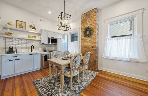 Sandusky Condo | Downtown Boutique Condo near Waterfront